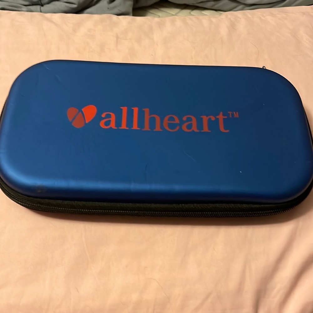 All heart stethoscope case